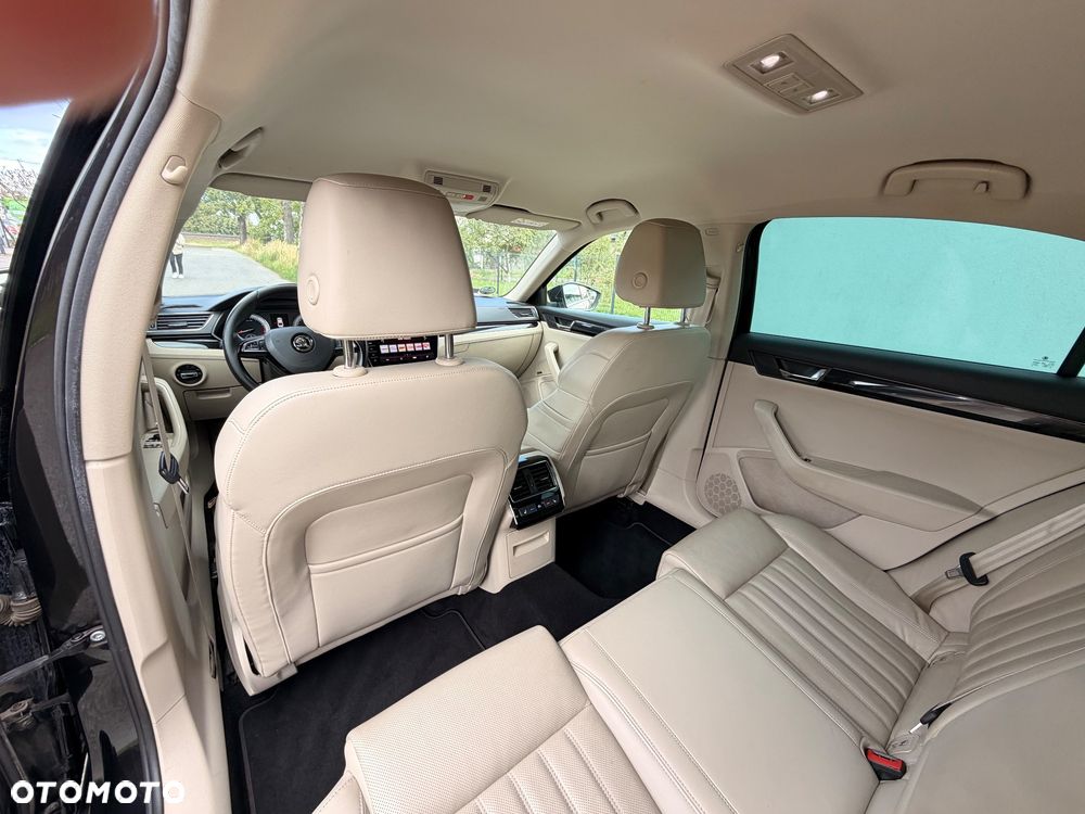 Skoda Superb 2.0 TSI 4x4 L&K DSG - 11