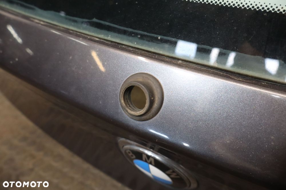 KLAPA TYLNA BMW 118I E87 HB - 4