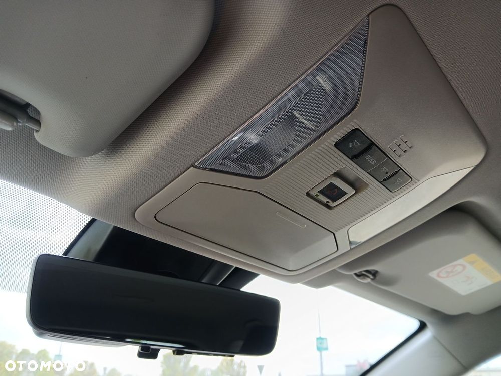 Toyota RAV4 2.5 Hybrid Adventure 4x4 - 38