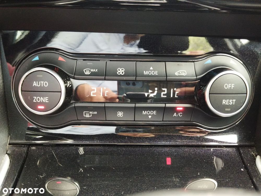 Infiniti QX30 2.2d Premium AWD 7DCT - 27