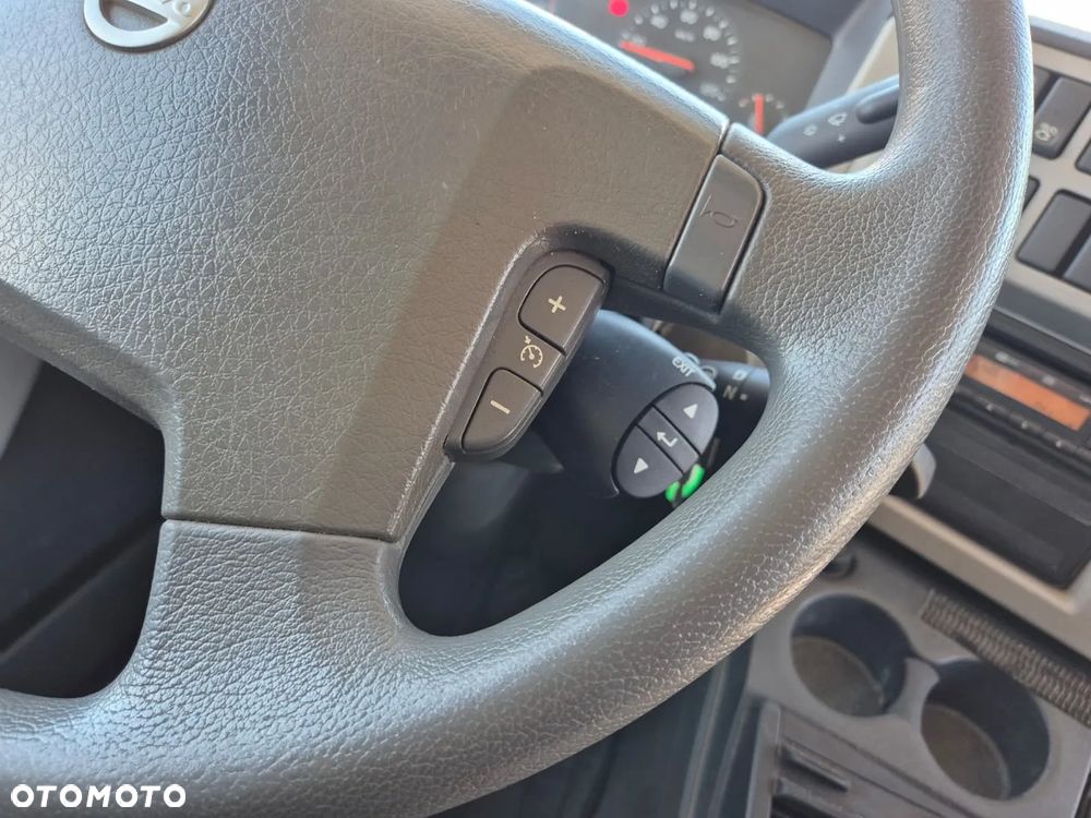 Volvo FL 210 4X2 / SKRZYNIA / HDS FASSI 1T / NISKI PRZEBIEG / SUPER STAN / KRÓTKI ROZSTAW OSI / DUŻA ŁADOWNOŚĆ / EURO 6 / NOWE TYLNE OPONY - 29