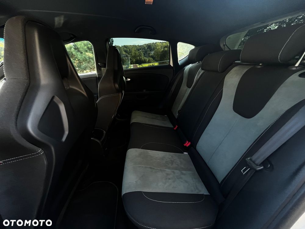 Seat Leon 2.0 TSI Cupra R - 19