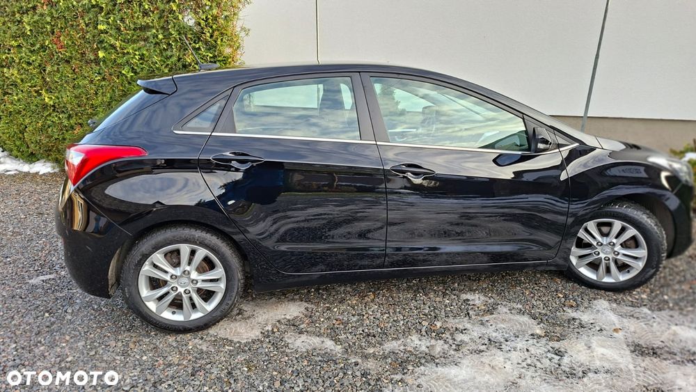 Hyundai i30 i30cw 1.4 Fifa World Cup Edition - 30