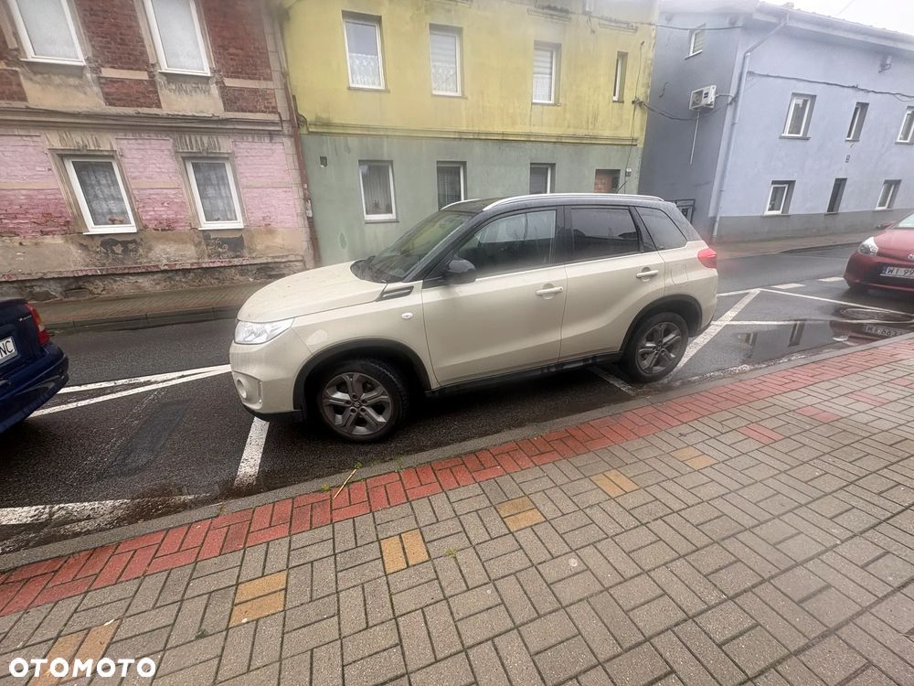 Suzuki Vitara 1.6 Comfort 2WD - 11