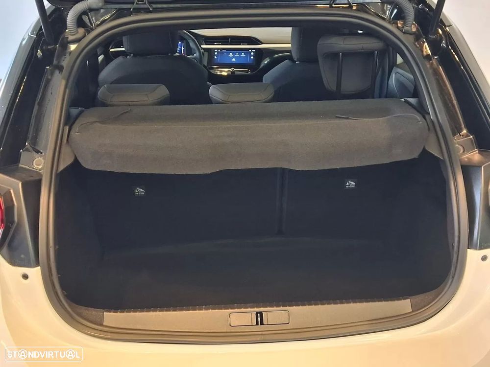 Opel Corsa 1.2 T Hybrid EdCT - 32