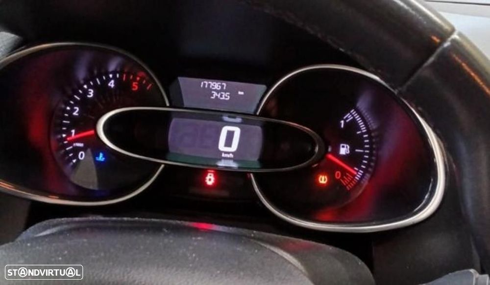 Renault Clio Sport Tourer 1.5 dCi Limited - 3