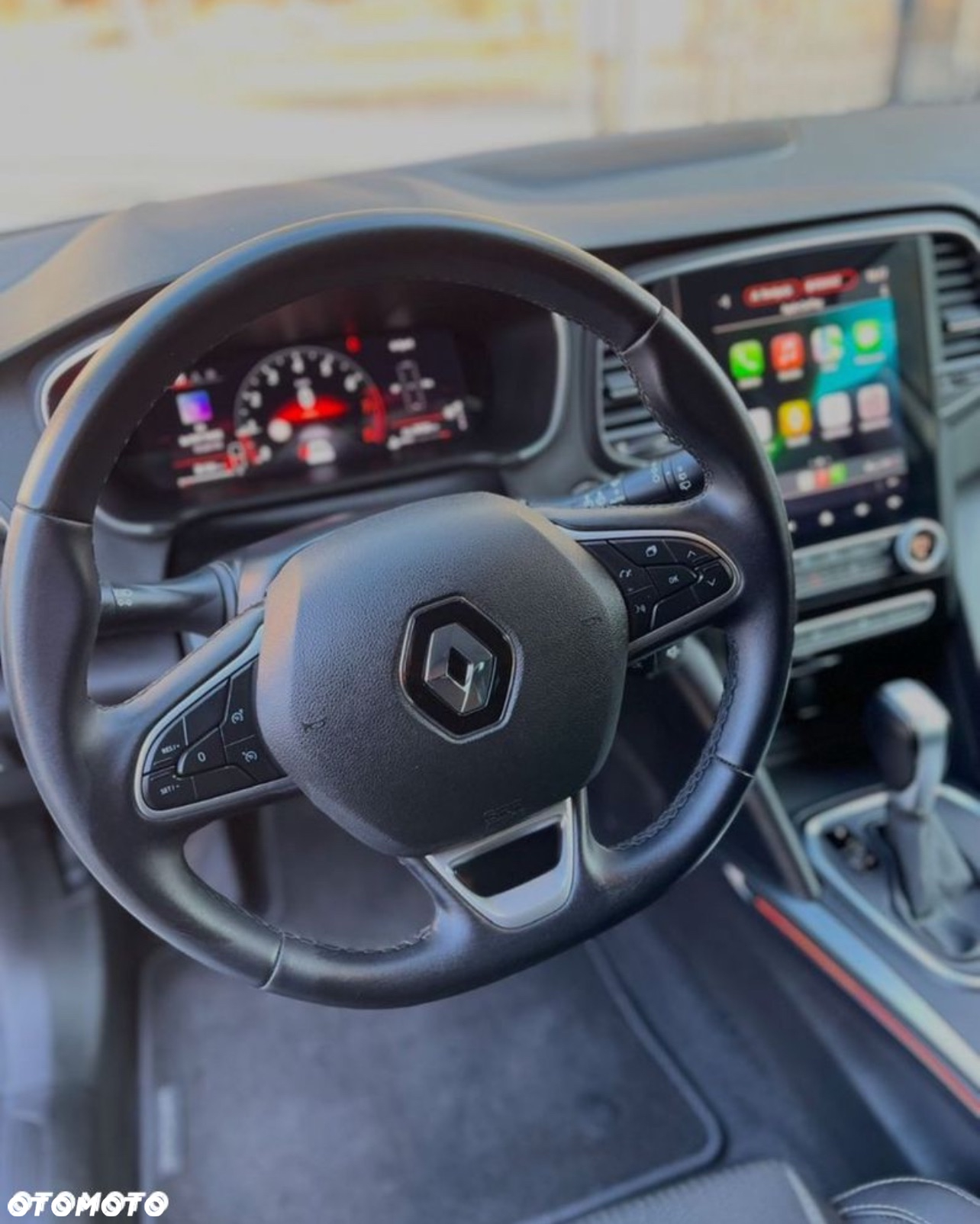 Renault Megane 1.3 TCe Intens EDC - 7