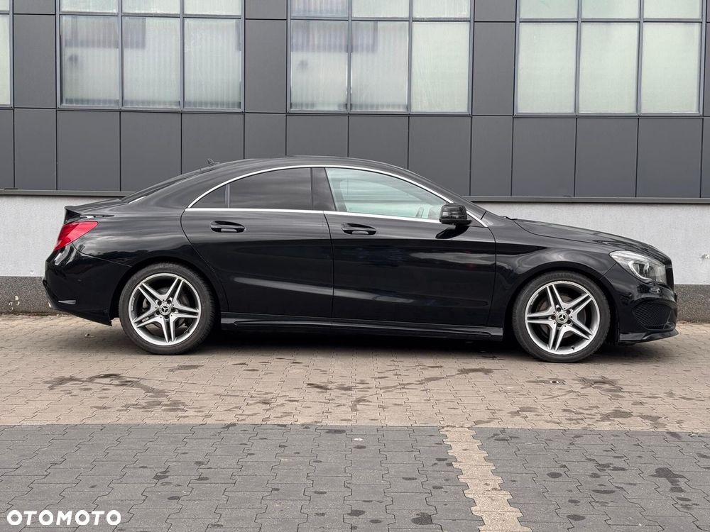 Mercedes-Benz CLA 200 7G-DCT AMG Line - 7