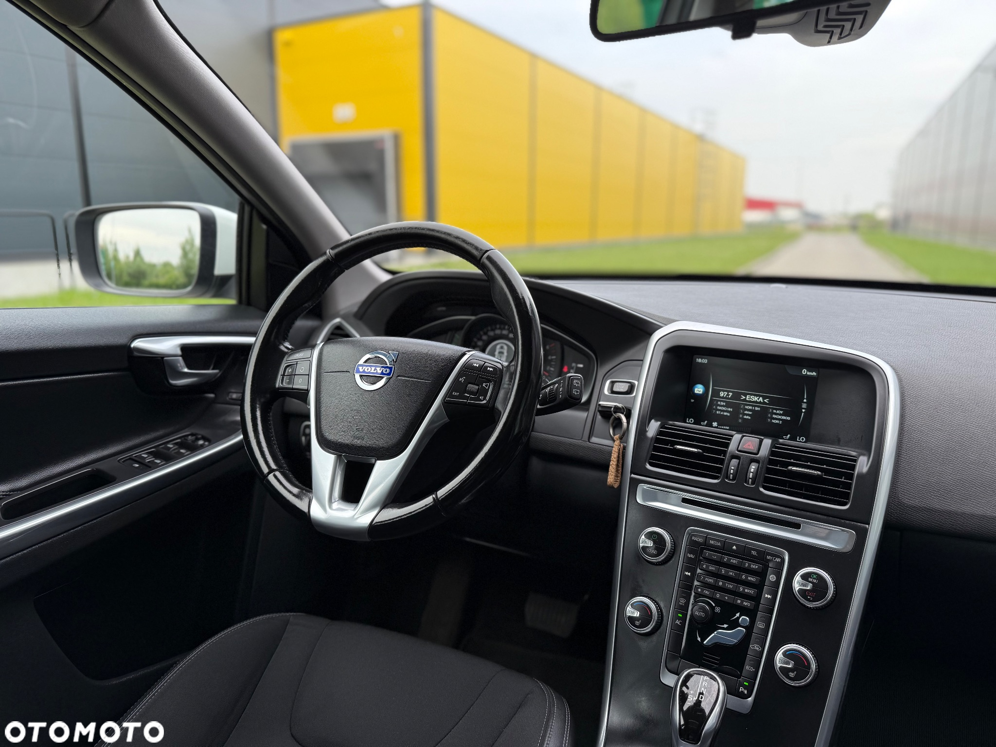 Volvo XC 60 D4 Drive-E Kinetic - 11