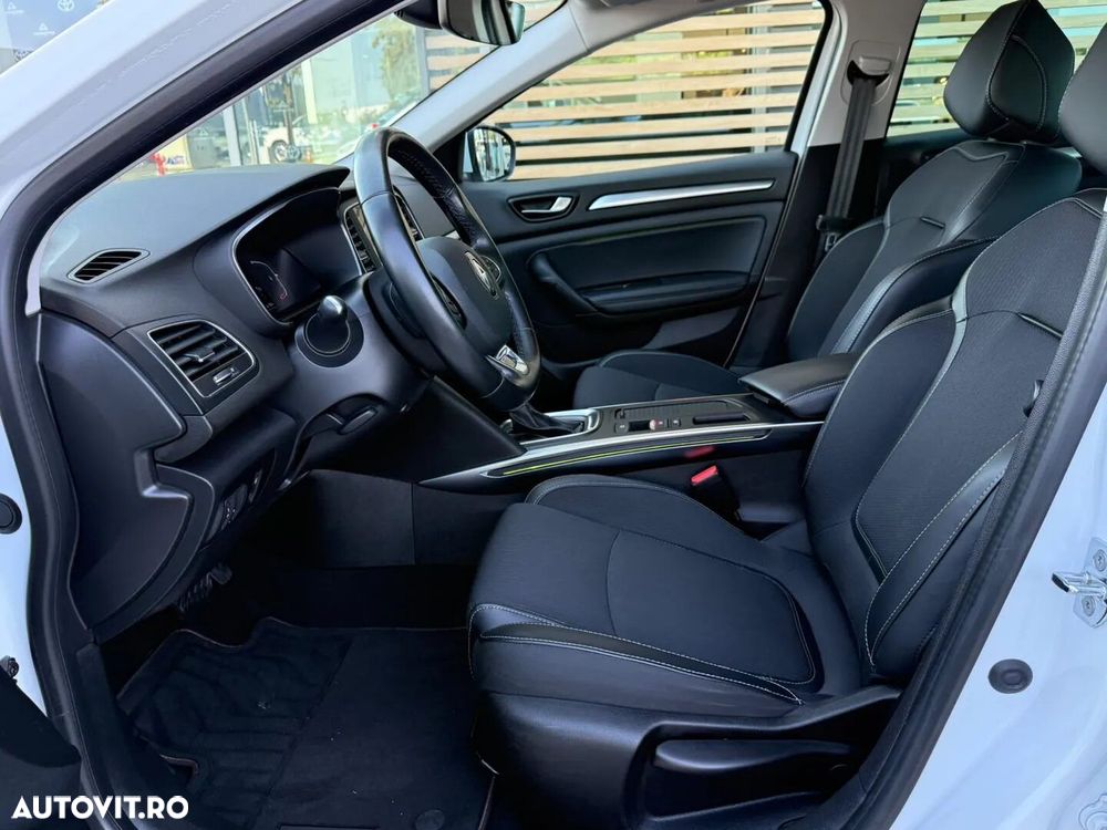 Renault Megane TCe 140 EDC GPF Intens - 14