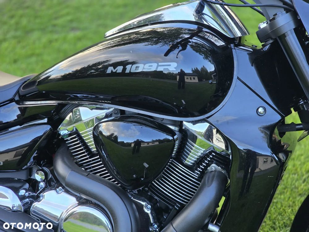 Suzuki Boulevard - 28