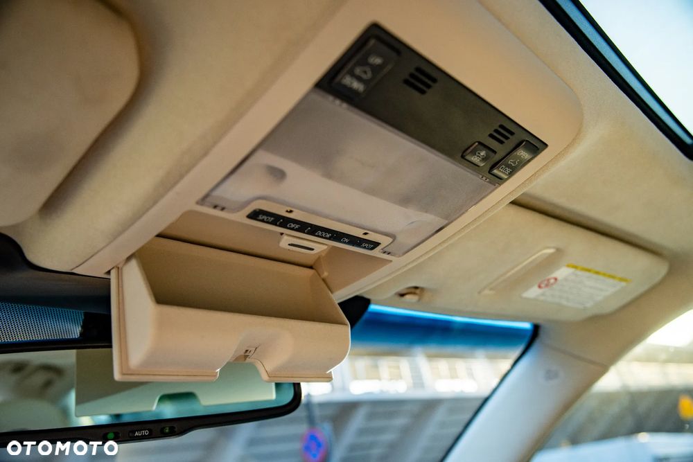 Lexus LS 460 Prestige - 30