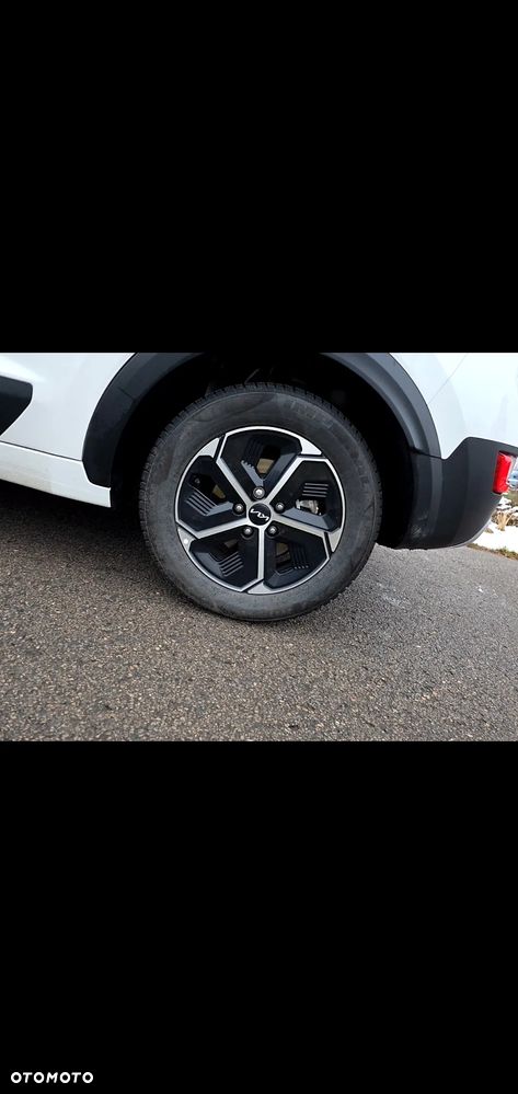 Kia Niro 1.6 GDI Hybrid M - 11