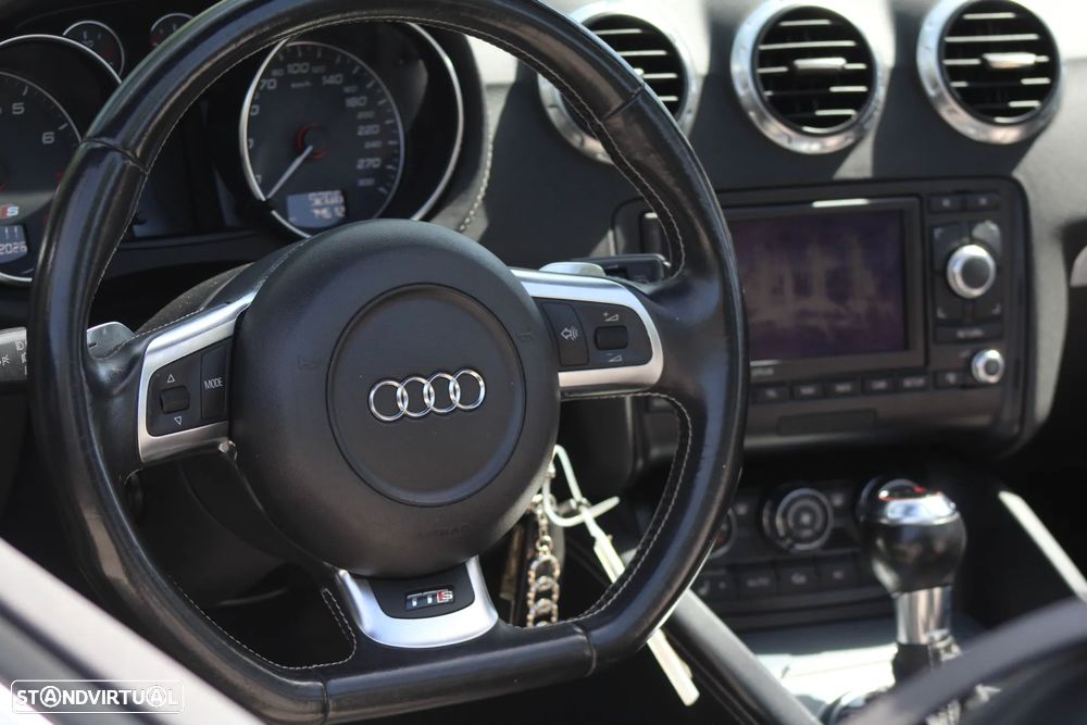 Audi TTS Roadster 2.0 TFSi quattro S Tronic - 32