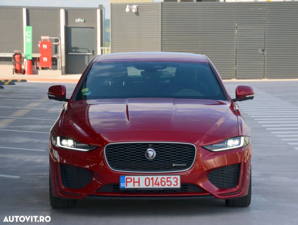 Jaguar XE D200 RWD MHEV R-Dynamic HSE - 30