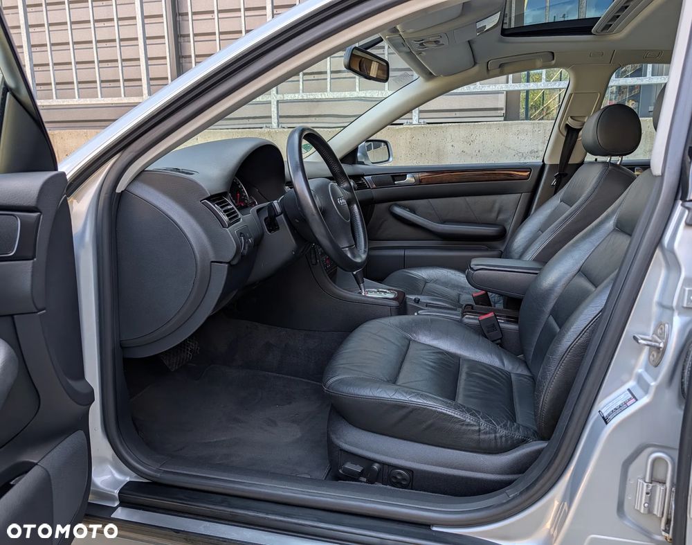 Audi A6 Limousine 2.5 TDI Quattro Tiptr - 22