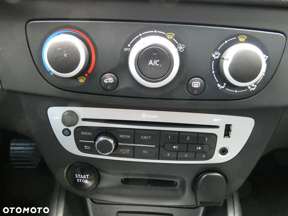 Renault Megane ENERGY TCe 115 Start & Stopp LIMITED - 21