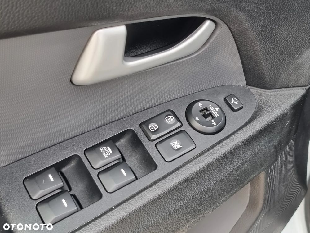 Kia Sportage 1.6 GDI Business Line 2WD - 23