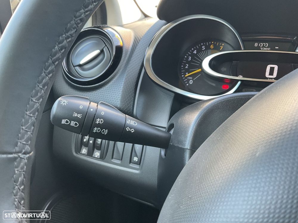 Renault Clio Sport Tourer 0.9 TCe Limited - 37
