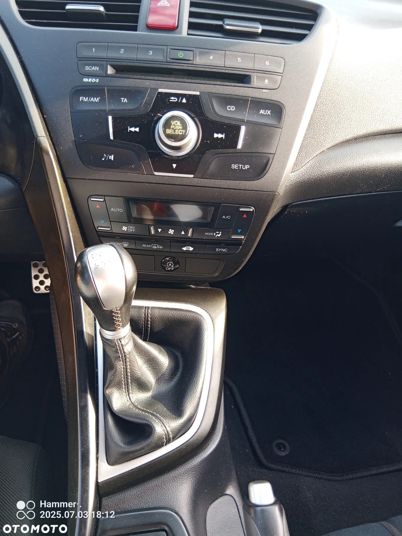 Honda Civic 1.8 i-VTEC Sport - 13
