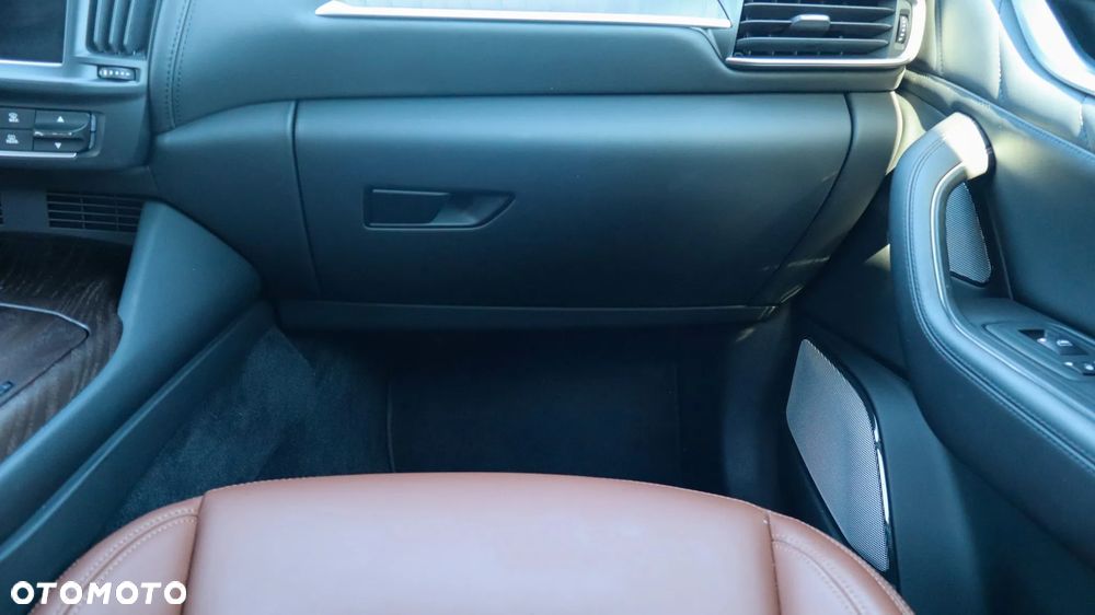 Maserati Levante S Q4 GranLusso - 31
