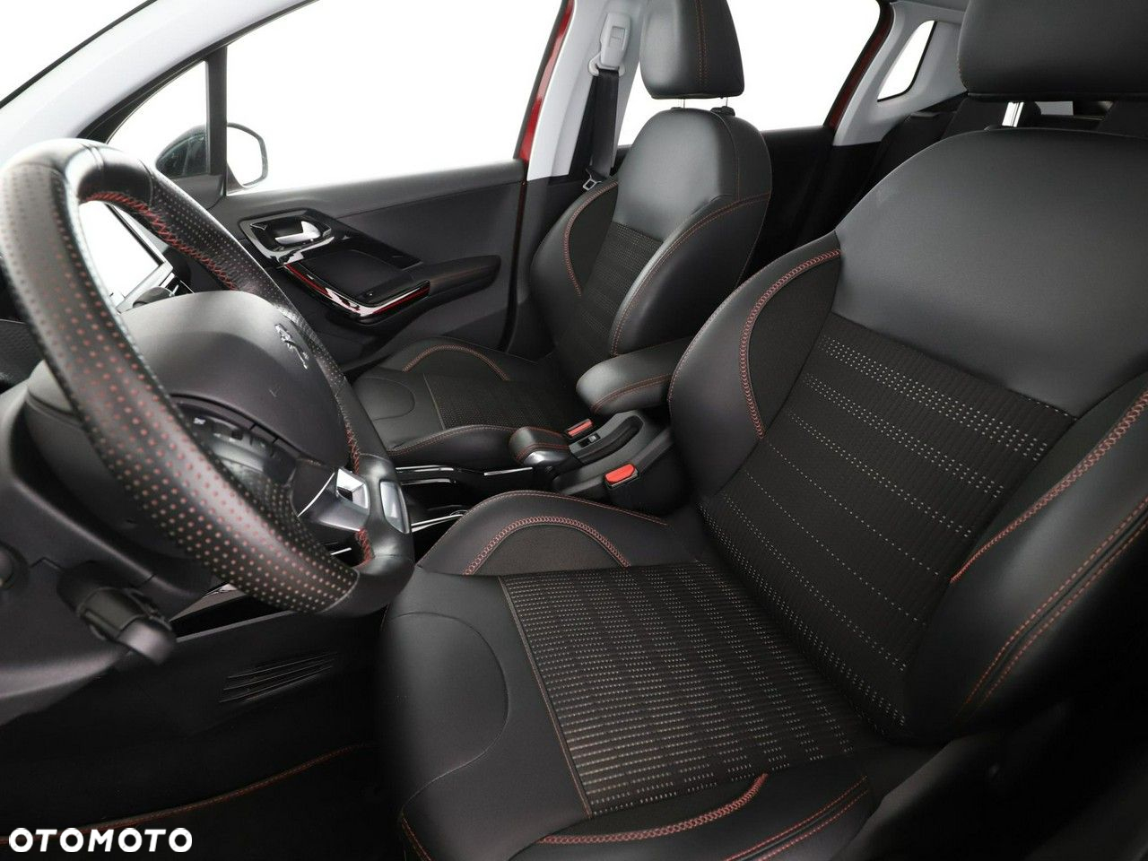 Peugeot 2008 PureTech 110 Stop&Start EAT6 GT-Line Edition - 13