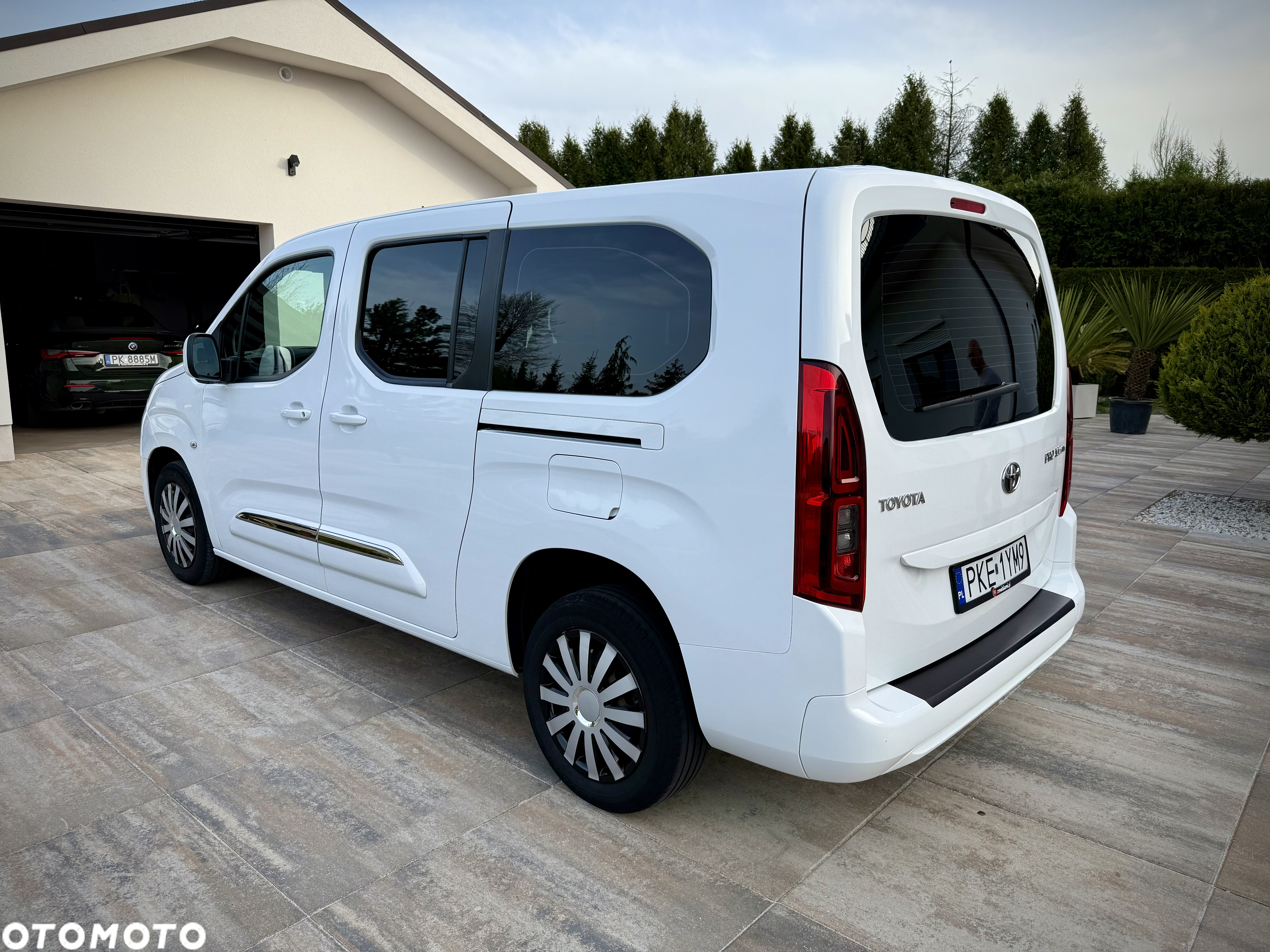 Toyota Proace City Verso Long 1.5 D-4D Business - 10