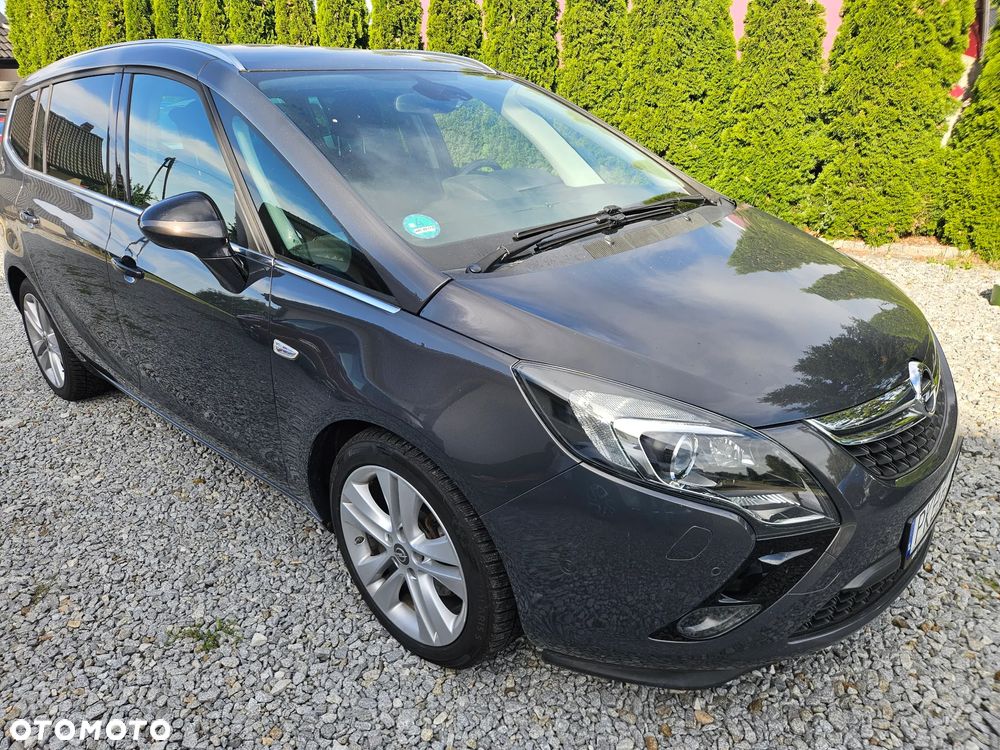 Opel Zafira 2.0 D Start/Stop Active - 4