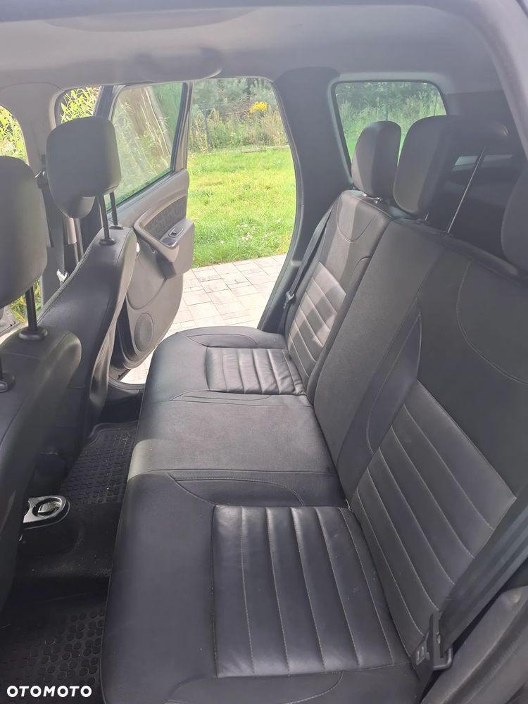 Dacia Duster 1.5 dCi Prestige - 9