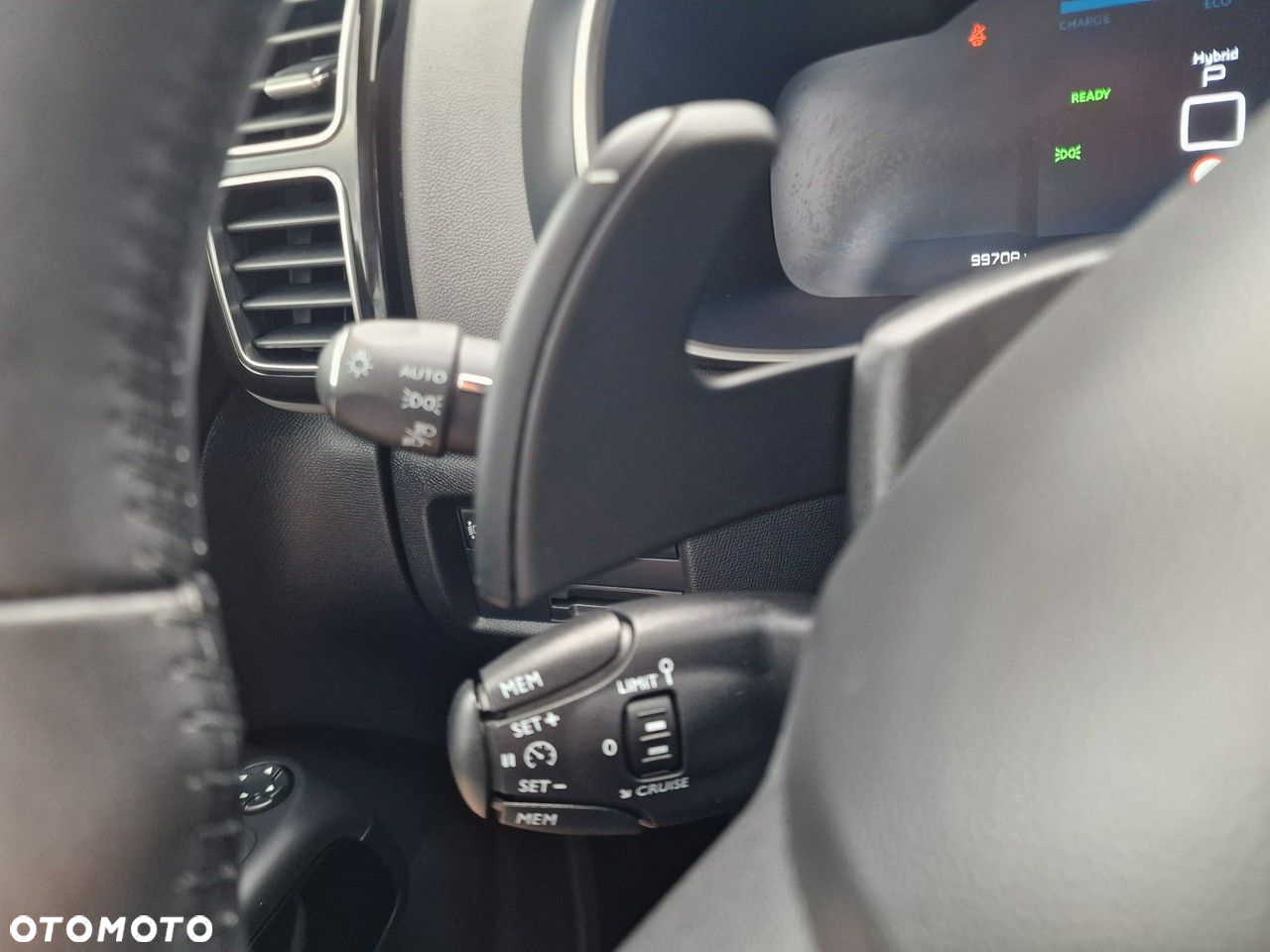 Citroën C5 Aircross Hybrid 225 e.EAT8 FEEL PACK - 35
