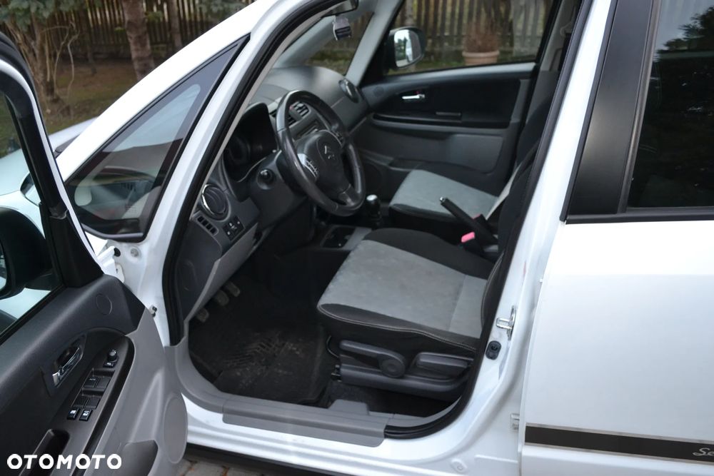 Suzuki SX4 1.6 Premium 4WD - 7
