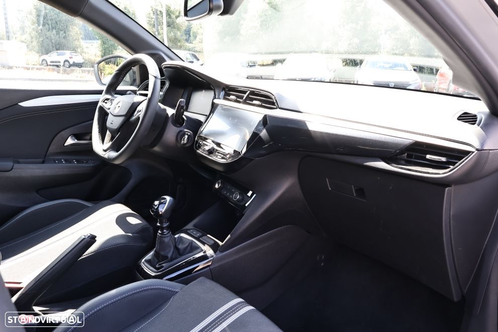 Opel Corsa 1.2 T GS - 14