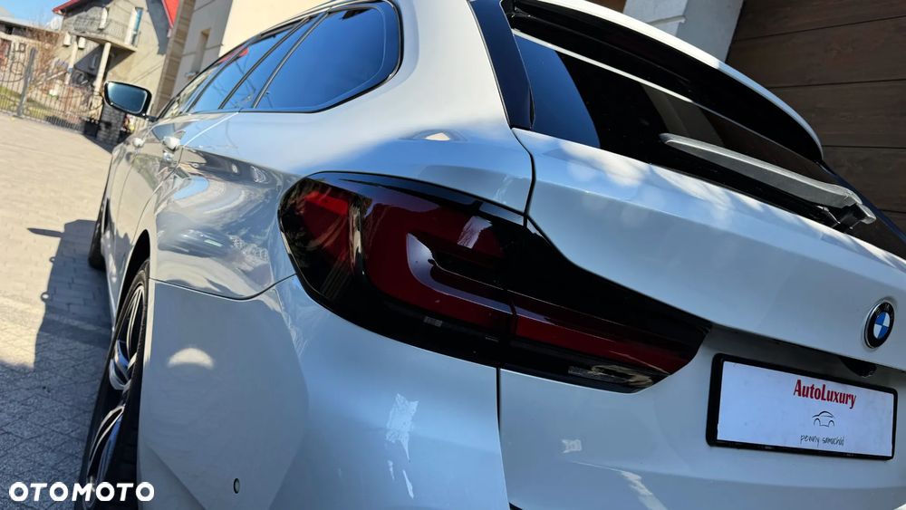 BMW Seria 5 520d Sport Line - 8