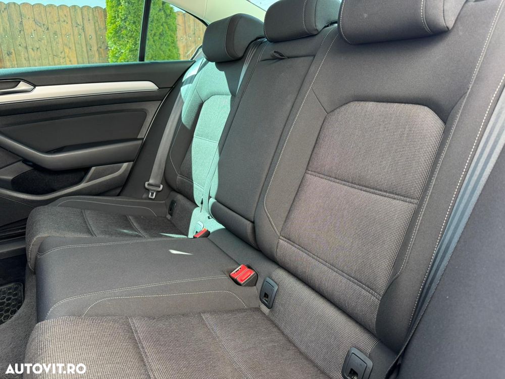 Volkswagen Passat 1.4 TSI ACT DSG R Executive - 12