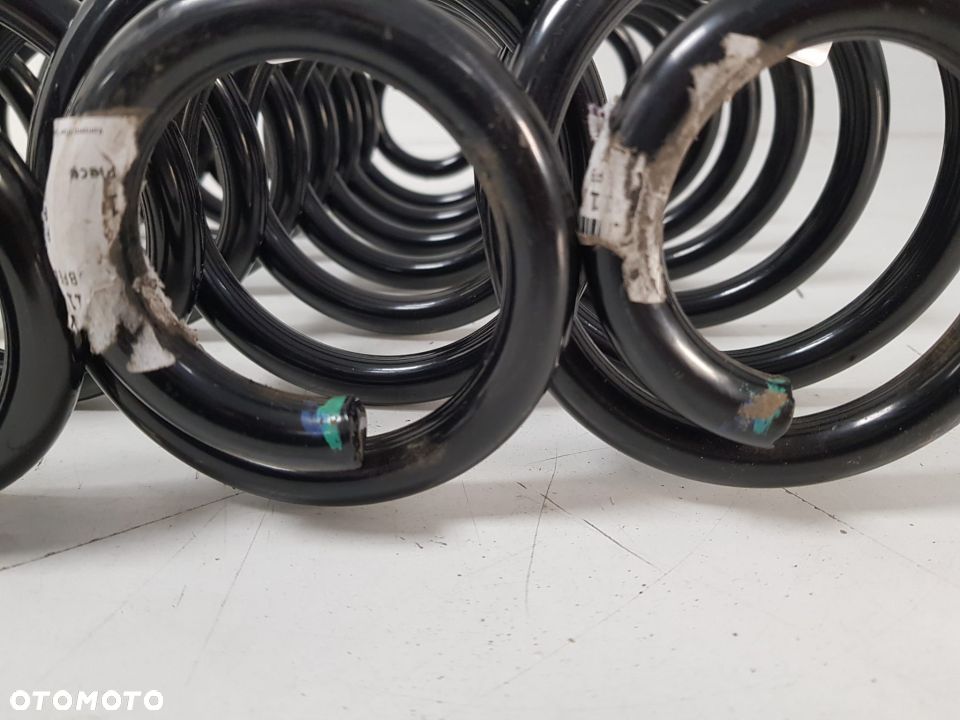SPRĘŻYNY ZAWIESZENIA TYŁ TYLNE VW GOLF 7 T-ROC 5Q0511115AN NOWE ORYGINAŁ OEM - 3