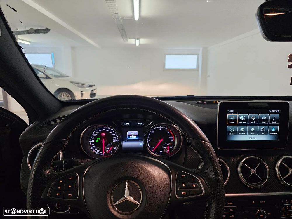 Mercedes-Benz A 180 d Fleet Pack Urban - 12