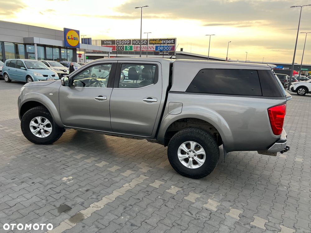 Nissan NP300 Pickup - 12