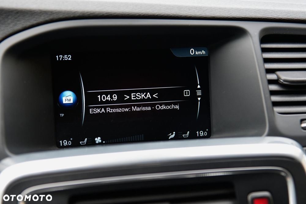 Volvo S60 D3 Drive-E R-Design Momentum - 20