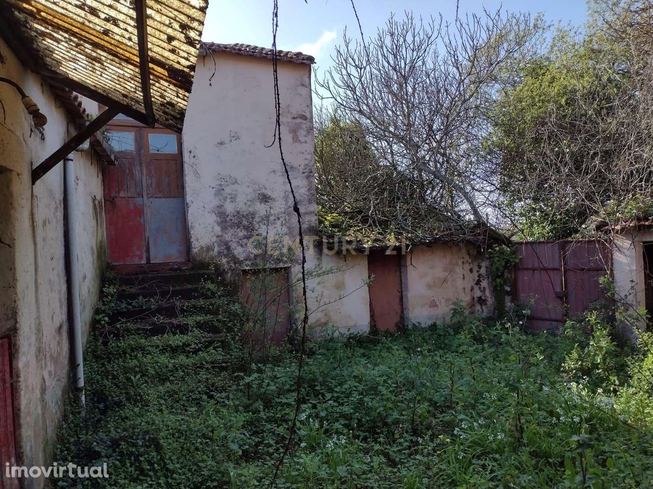 Moradia para remodelação e Terreno | Anta, Espinho - Grande imagem: 2/27