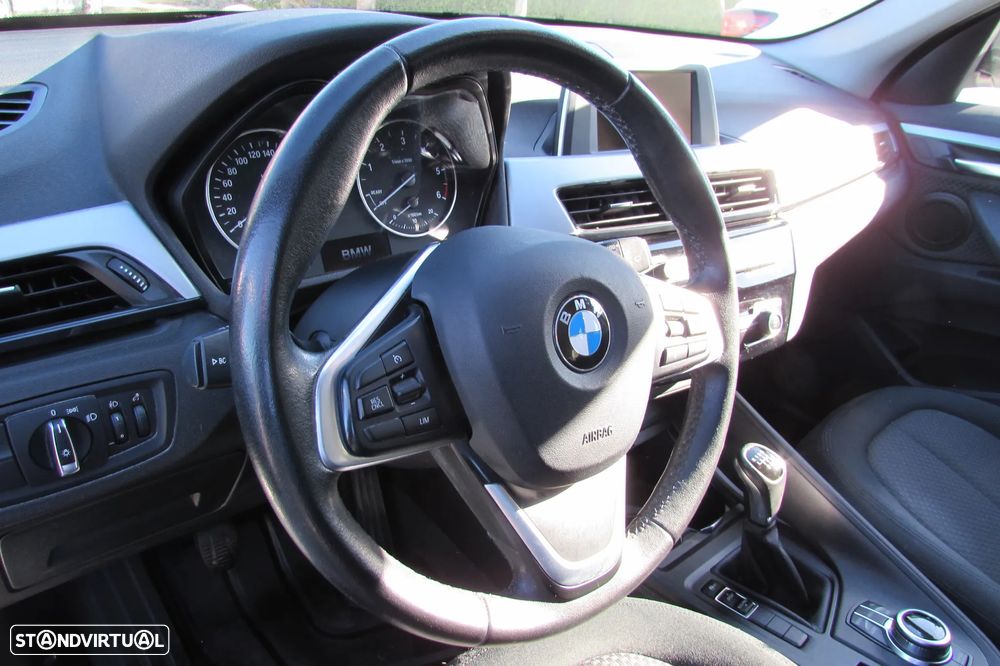 BMW X1 16 d sDrive Advantage - 20