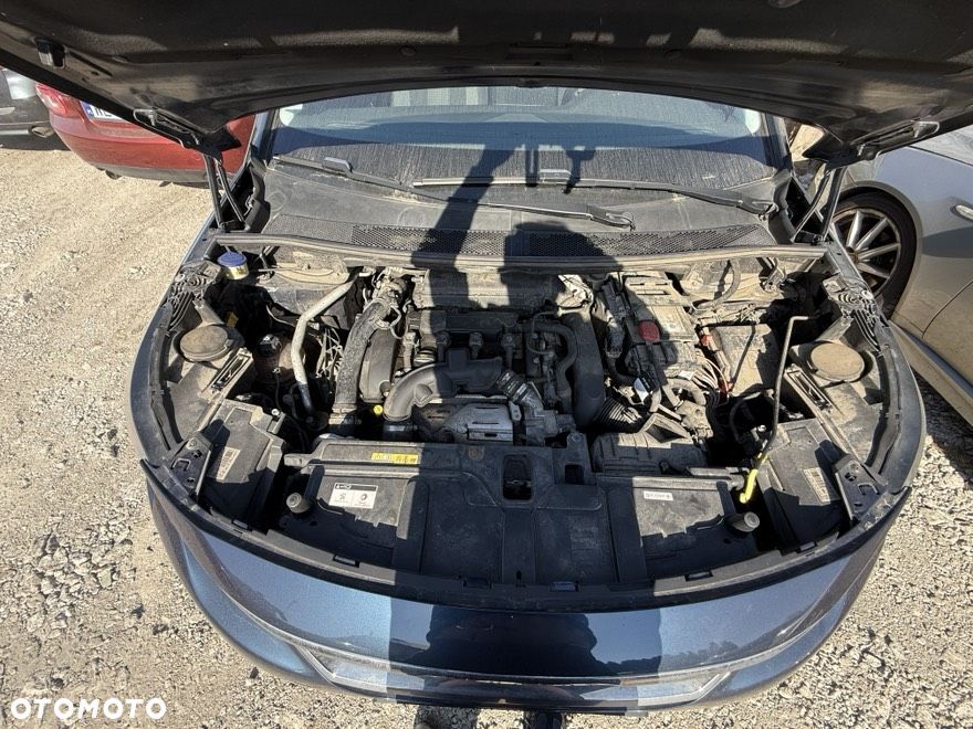 Peugeot 5008 1.6 THP Active S&S EAT6 - 8