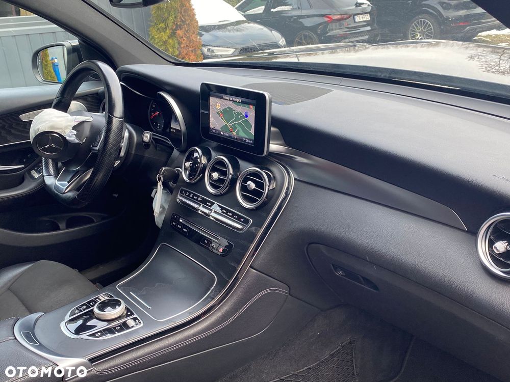 Mercedes-Benz GLC - 3