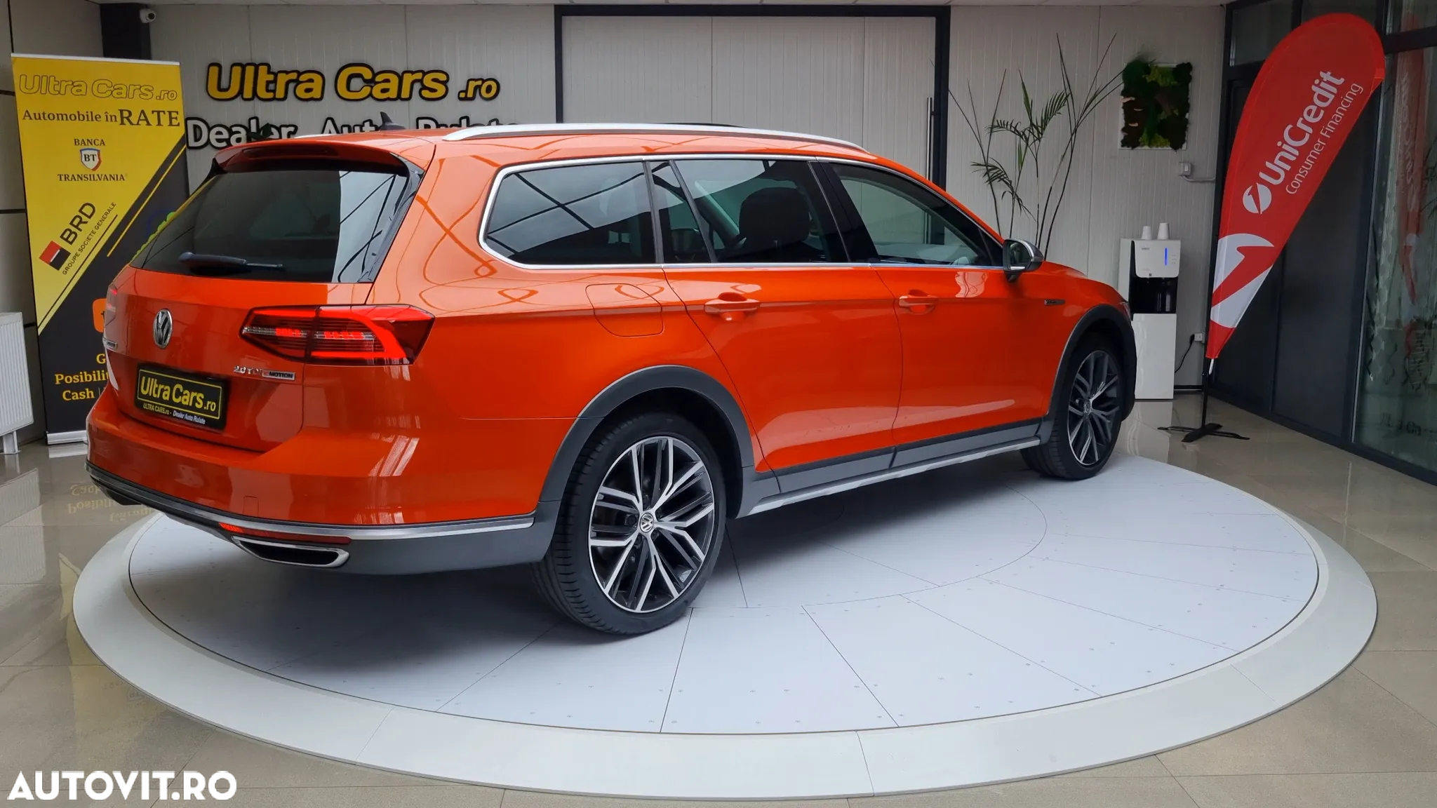 Volkswagen Passat Variant 2.0 TDI SCR DSG 4Motion Alltrack - 6