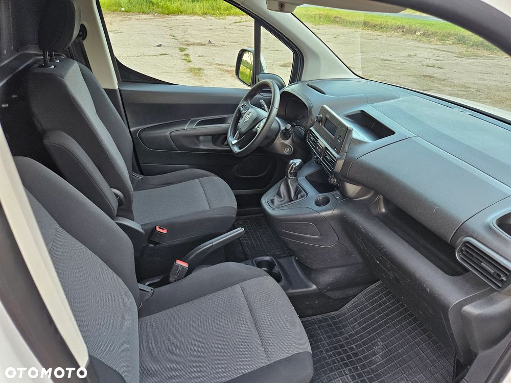 Opel Combo - 13
