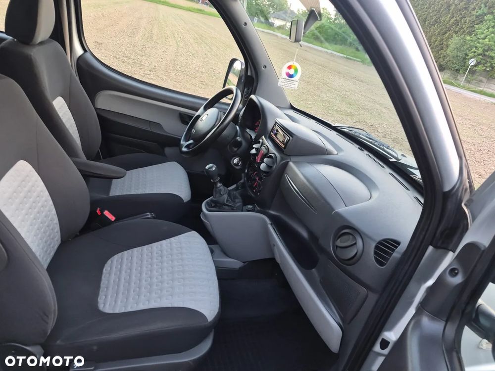 Fiat Doblo 1.4 8V Family - 20
