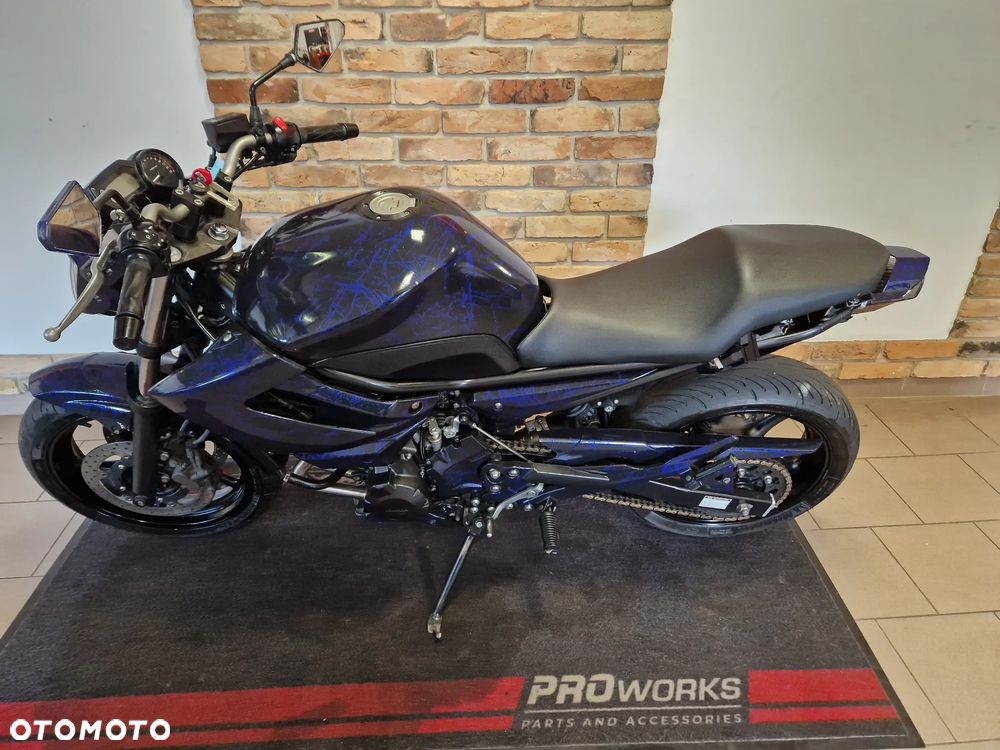 Yamaha XJ - 7