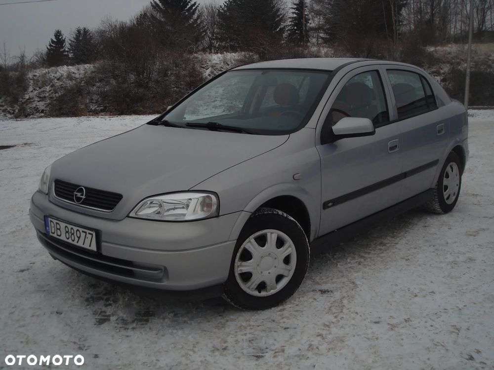 Opel Astra 1.6 Edition - 1