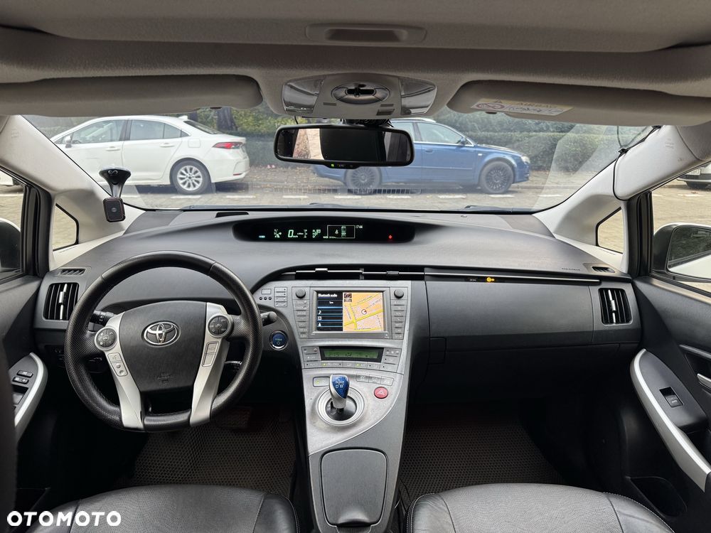 Toyota Prius - 2