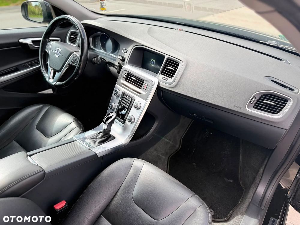 Volvo S60 D4 Drive-E Summum - 10