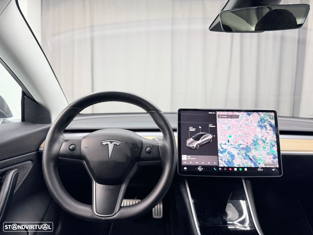 Tesla Model 3 Long Range AWD Dual Motor Performance - 17